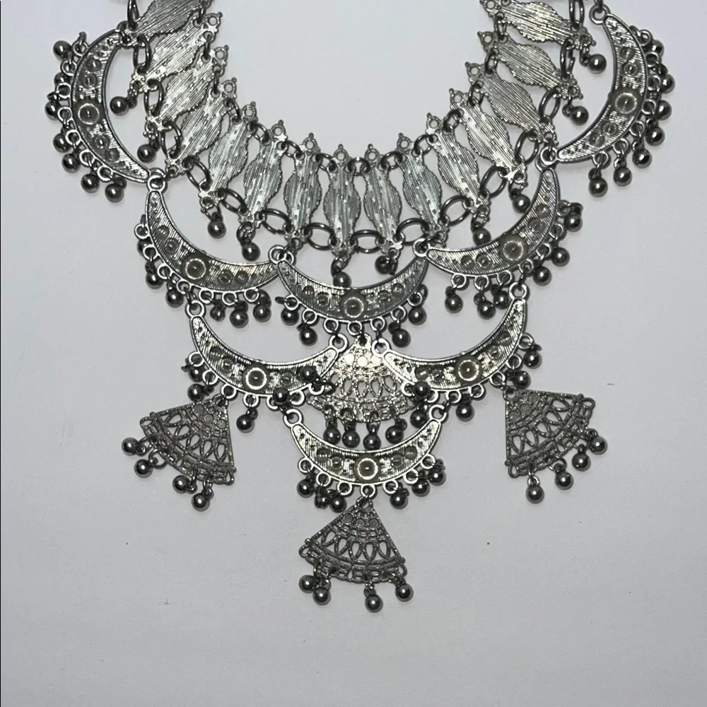 Silver Tone Statement Necklace with rhinestones and dangling beads - Picture 8 of 11